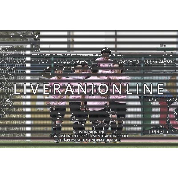 68 Torneo di Viareggio Finale Viareggio - 30.03.2016 - Stadio dei Pini - Juventus vs Palermo - nella foto: esultanza del Palermo dopo il gol del 2 a 2 /Ph. Corradetti - Ag. Aldo Liverani Sas Â© / AGENZIA ALDO LIVERANI SAS