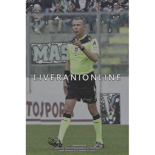 68 Torneo di Viareggio Finale Viareggio - 30.03.2016 - Stadio dei Pini - Juventus vs Palermo - nella foto: arbitro Paolo Valeri /Ph. Corradetti - Ag. Aldo Liverani Sas © / AGENZIA ALDO LIVERANI SAS