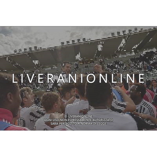 68 Torneo di Viareggio Finale Viareggio - 30.03.2016 - Stadio dei Pini - Juventus vs Palermo - nella foto: esultanza da fine gara dei giocatori della Juventus con Fabio Grosso /Ph. Corradetti - Ag. Aldo Liverani Sas Â© / AGENZIA ALDO LIVERANI SAS