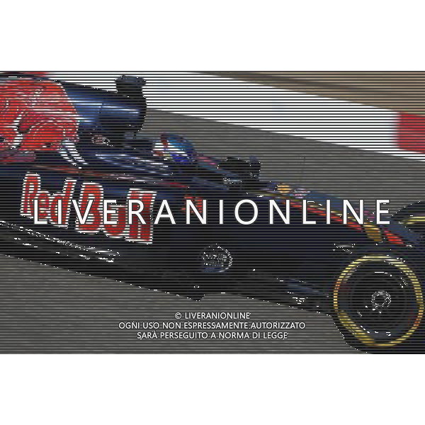 Max Verstappen (NL), Scuderia Toro Rosso 02.04.2016. Formula 1 World Championship, Rd 2, Bahrain Grand Prix, Sakhir, Bahrain, Qualifying Day. AG ALDO LIVERANI SAS ONLY ITALY