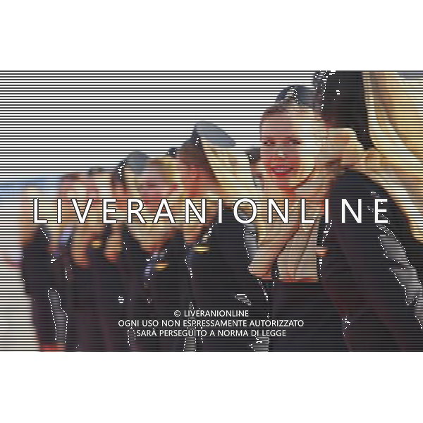 Grid girls on the drivers parade. 03.04.2016. Formula 1 World Championship, Rd 2, Bahrain Grand Prix, Sakhir, Bahrain, Race Day. AG ALDO LIVERANI SAS ONLY ITALY
