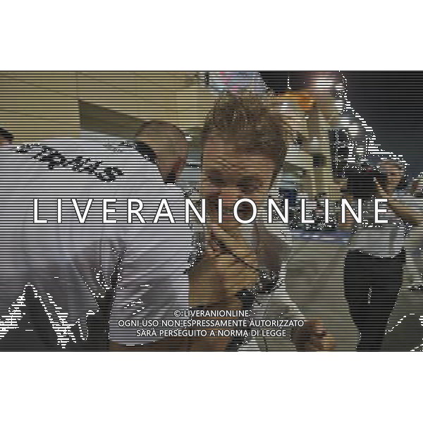 Race winner Nico Rosberg (GER) Mercedes AMG F1 celebrates in parc ferme. 03.04.2016. Formula 1 World Championship, Rd 2, Bahrain Grand Prix, Sakhir, Bahrain, Race Day. AG ALDO LIVERANI SAS ONLY ITALY