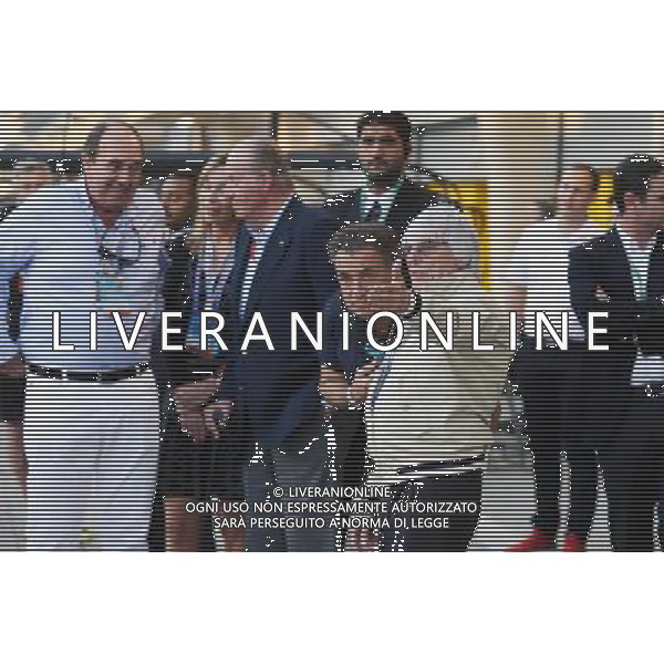 Bernie Ecclestone (GBR) with Jean Alesi (FRA). 03.04.2016. Formula 1 World Championship, Rd 2, Bahrain Grand Prix, Sakhir, Bahrain, Race Day. AG ALDO LIVERANI SAS ONLY ITALY
