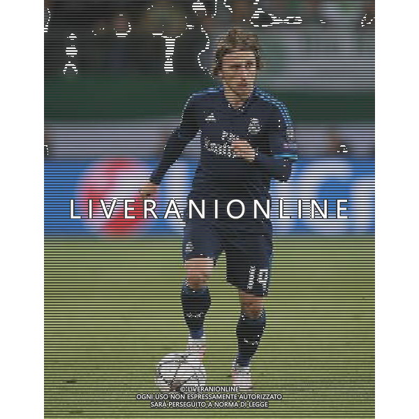 firo Fu§ball, Fussball, 06.04.2016 Uefa Champions League, CL Saison 2015/2016 Viertelfinale, Hinspiel VfL Wolfsburg - Real Madrid CF 2:0 Real Luka Modri Modric, Einzelaktion $worldrights Es gelten unsere AGB, einsehbar auf www.firosportphoto.de copyright by firo sportphoto: Coesfelder Str.207 48249 DŸlmen www.firosportphoto.de mail@firosportphoto.de (V o l k s b a n k B o c h u m - W i t t e n ) IBAN DE68 4306 0129 0341 1171 00 Tel:Ê 02594 - 9916004 Fax:Ê02594 - 9916005 AG ALDO LIVERANI SAS ONLY ITALY