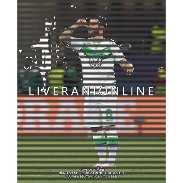 firo Fu§ball, Fussball, 06.04.2016 Uefa Champions League, CL Saison 2015/2016 Viertelfinale, Hinspiel VfL Wolfsburg - Real Madrid CF 2:0 VfL Vieirinha, Gestik, Geste, Witz Humor, trinken $worldrights Es gelten unsere AGB, einsehbar auf www.firosportphoto.de copyright by firo sportphoto: Coesfelder Str.207 48249 DŸlmen www.firosportphoto.de mail@firosportphoto.de (V o l k s b a n k B o c h u m - W i t t e n ) IBAN DE68 4306 0129 0341 1171 00 Tel:Ê 02594 - 9916004 Fax:Ê02594 - 9916005 AG ALDO LIVERANI SAS ONLY ITALY