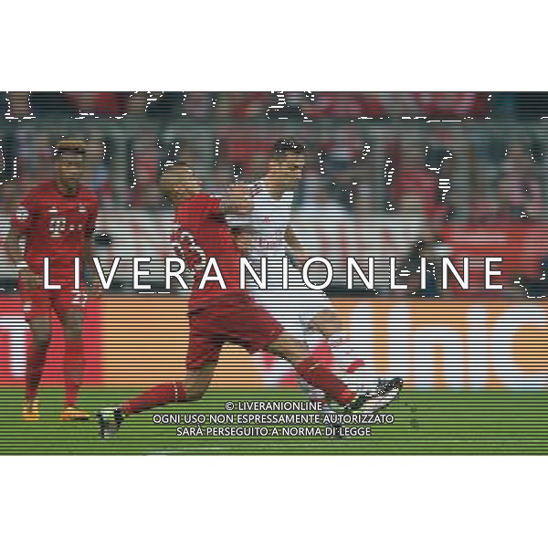 2016.04.05 Monachium Pilka nozna UEFA Champions League Liga Mistrzow 1/4 Finalu sezon 2015/2016 FC Bayern Monachium - SL Benfica N/Z Arturo Vidal Foto Pawel Andrachiewicz / Pressfocus 2016.04.05 Munich Football UEFA Champions League 1/4 season 2015/2016 FC Bayern Munich - Sport Lisboa e Benfica Arturo Vidal Photo Pawel Andrachiewicz / Pressfocus / NEWSPIX.PL --- Newspix.pl/ AGENZIA ALDO LIVERANI SAS - ITALY ONLY EDITORIAL USE ONLY - FC Bayern Monaco - SL Benfica UEFA Champions League 2015/2016 
