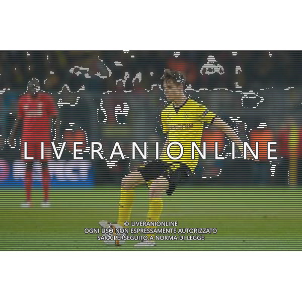 2016.04.07 Dortmund Pilka nozna UEFA Liga Europy Cwiercfinal 1/4 Finalu sezon 2015/2016 Borussia Dortmund - FC Liverpool N/Z Julian Weigl Foto Pawel Andrachiewicz / Pressfocus/NEWSPIX.PL 2016.04.07 Dortmund Football UEFA Europa League 1/4 season 2015/2016 Borussia Dortmund - FC Liverpool Julian Weigl Photo Pawel Andrachiewicz / Pressfocus --- Newspix.pl / AGENZIA ALDO LIVERANI SAS - ITALY ONLY EDITORIAL USE ONLY 