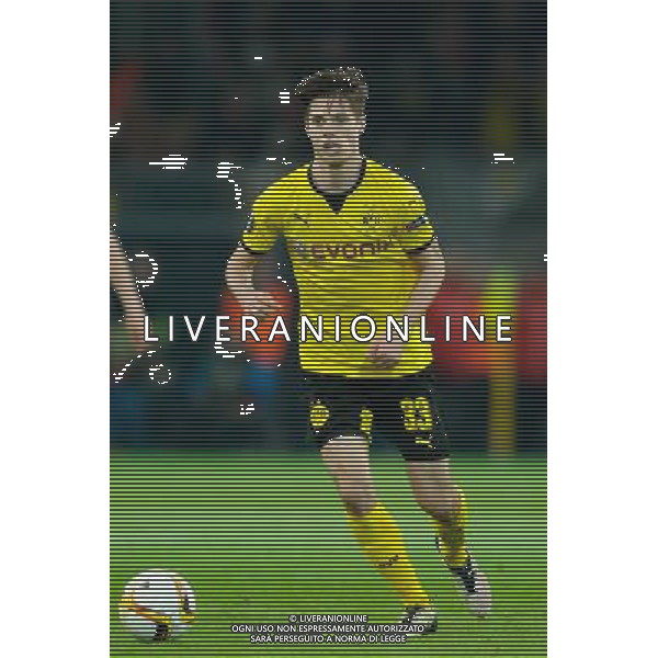 2016.04.07 Dortmund Pilka nozna UEFA Liga Europy Cwiercfinal 1/4 Finalu sezon 2015/2016 Borussia Dortmund - FC Liverpool N/Z Julian Weigl Foto Pawel Andrachiewicz / Pressfocus/NEWSPIX.PL 2016.04.07 Dortmund Football UEFA Europa League 1/4 season 2015/2016 Borussia Dortmund - FC Liverpool Julian Weigl Photo Pawel Andrachiewicz / Pressfocus --- Newspix.pl / AGENZIA ALDO LIVERANI SAS - ITALY ONLY EDITORIAL USE ONLY 