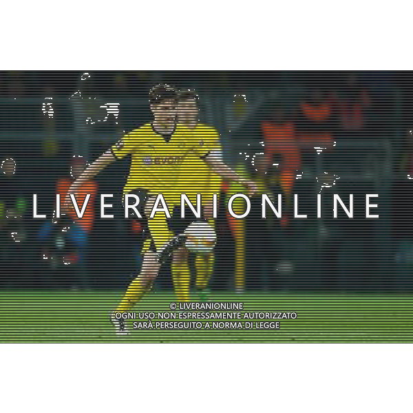 2016.04.07 Dortmund Pilka nozna UEFA Liga Europy Cwiercfinal 1/4 Finalu sezon 2015/2016 Borussia Dortmund - FC Liverpool N/Z Julian Weigl Foto Pawel Andrachiewicz / Pressfocus/NEWSPIX.PL 2016.04.07 Dortmund Football UEFA Europa League 1/4 season 2015/2016 Borussia Dortmund - FC Liverpool Julian Weigl Photo Pawel Andrachiewicz / Pressfocus --- Newspix.pl / AGENZIA ALDO LIVERANI SAS - ITALY ONLY EDITORIAL USE ONLY 