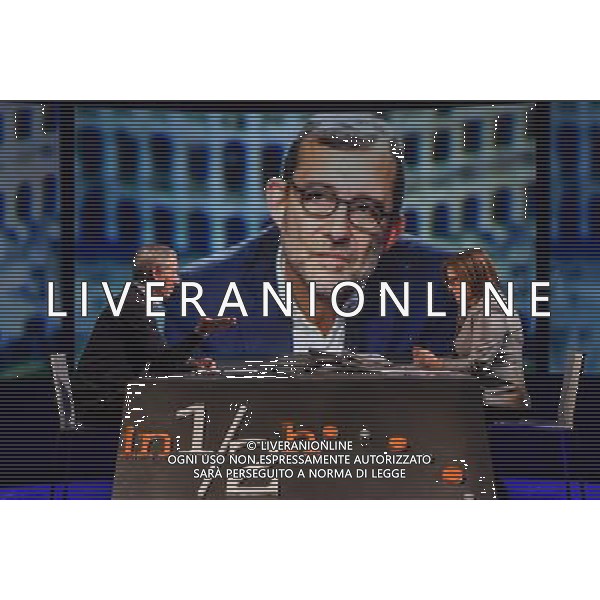 Trasmissione TV \' In mezz\'ora \' Roma - 10.04.2016 - Studi Rai Teulada - nella foto: Guido Bertolaso e Lucia Annunziata / Ph. Corradetti - Ag. Aldo Liverani sas
