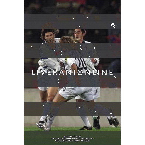 bologna - atalanta 10/11/2001 coppa italia nella foto esultanza atalanta foto aldo liverani