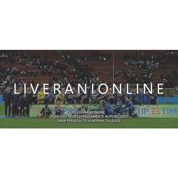 Coppa Italia Primavera TIM Cup 2015/2016 Finale Ritorno Milano - 13.04.2016 Inter-Juventus Nella Foto:la squadra dell\'inter festeggia con la coppa /Ph.Vitez-Ag. Aldo Liverani