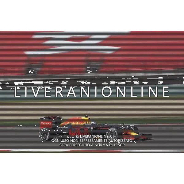 Daniel Ricciardo (AUS) Red Bull Racing RB12. 15.04.2016. Formula 1 World Championship, Rd 3, Chinese Grand Prix, Shanghai, China, Practice Day. - www.xpbimages.com, EMail: requests@xpbimages.com - copy of publication required for printed pictures. Every used picture is fee-liable. © Copyright: Photo4 / XPB Images /Agenzia Aldo Liverani s.a.s./ONLY ITALY-EDITORIAL USE ONLY
