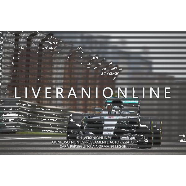 Nico Rosberg (GER) Mercedes AMG F1 W07 Hybrid. 15.04.2016. Formula 1 World Championship, Rd 3, Chinese Grand Prix, Shanghai, China, Practice Day. - www.xpbimages.com, EMail: requests@xpbimages.com - copy of publication required for printed pictures. Every used picture is fee-liable. © Copyright: Batchelor / XPB Images /Agenzia Aldo Liverani s.a.s./ONLY ITALY-EDITORIAL USE ONLY
