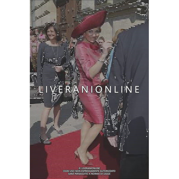 Königin Maxima der Niederlande beim Besuch der Residenz. München, 13.04.2016 FOT. FUTURE IMAGE/NEWSPIX.PL POLAND, UK AND GERMANY OUT !!! --- Newspix.pl /AGENZIA ALDO LIVERANI SAS - ITALY ONLY - EDITORIAL USE ONLY Il Re Guglielmo Alessandro dei Paesi Bassi , Regina Maxima d\'Olanda e Horst Seehofer in visita ai residenti a Monaco di Baviera , 2016/04/13 *** Local Caption *** www.newspix.pl mail us: info@newspix.pl call us: 0048 022 23 22 222 --- Polish Picture Agency by Ringier Axel Springer Poland