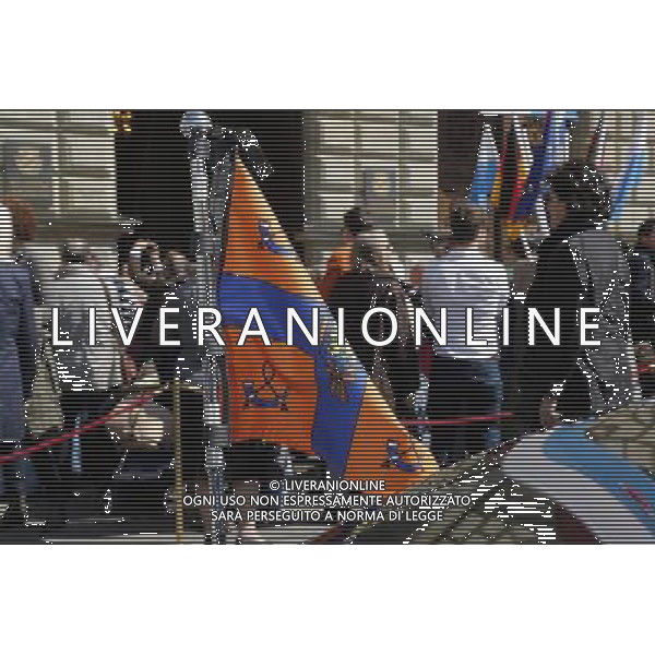 König Willem-Alexander und Königin Maxima der Niederlande beim Besuch der Residenz. München, 13.04.2016 FOT. FUTURE IMAGE/NEWSPIX.PL POLAND, UK AND GERMANY OUT !!! --- Newspix.pl /AGENZIA ALDO LIVERANI SAS - ITALY ONLY - EDITORIAL USE ONLY Il Re Guglielmo Alessandro dei Paesi Bassi , Regina Maxima d\'Olanda e Horst Seehofer in visita ai residenti a Monaco di Baviera , 2016/04/13 *** Local Caption *** www.newspix.pl mail us: info@newspix.pl call us: 0048 022 23 22 222 --- Polish Picture Agency by Ringier Axel Springer Poland