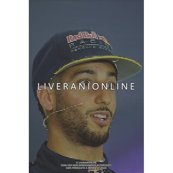 Daniel Ricciardo (AUS) Red Bull Racing in the post qualifying FIA Press Conference. 16.04.2016. Formula 1 World Championship, Rd 3, Chinese Grand Prix, Shanghai, China, Qualifying Day. /AGENZIA ALDO LIVERANI SAS - ITALY ONLY - EDITORIAL USE ONLY