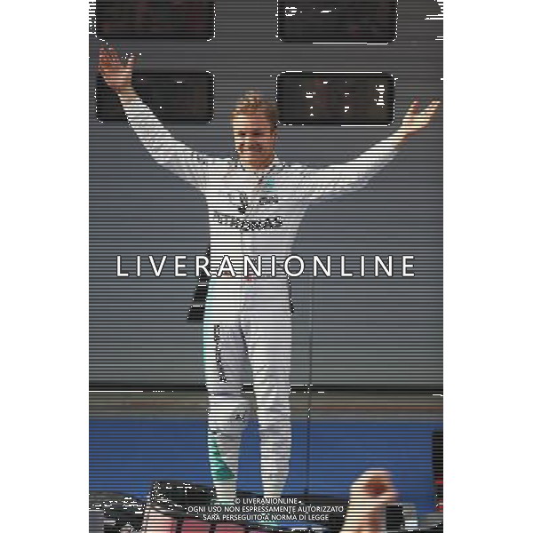 1st place Nico Rosberg (GER) Mercedes Petronas AMG F1. 17.04.2016. Formula 1 World Championship, Rd 3, Chinese Grand Prix, Shanghai, China, Race Day. AG ALDO LIVERANI SAS ONLY ITALY