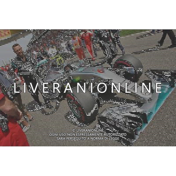 Nico Rosberg (GER) Mercedes AMG F1 W07 Hybrid on the grid. 17.04.2016. Formula 1 World Championship, Rd 3, Chinese Grand Prix, Shanghai, China, Race Day. AG ALDO LIVERANI SAS ONLY ITALY