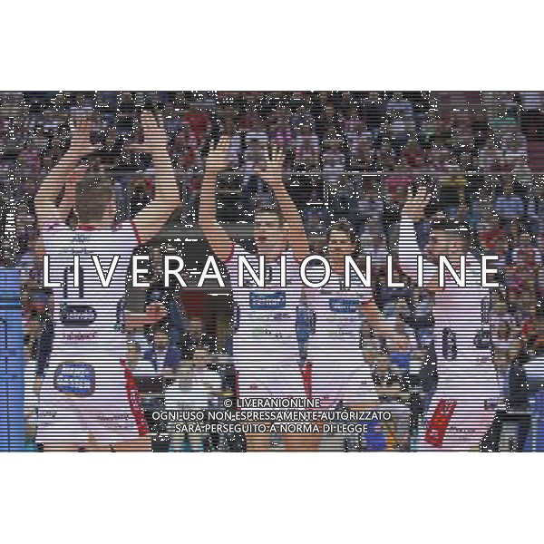 16.04.2016 KRAKOW SIATKOWKA MEZCZYZN LIGA MISTRZOW FINAL FOUR 2016 CHAMPIONS LEAGUE 2016 CEV DenizBank Volleyball Men Champions League Final Four season 2015/2016 MECZ POLFINALOWY Semifinal match MECZ TRENTINO DIATEC - CUCINE LUBE CIVITANOVA N/Z SIMONE GIANNELLI MITAR TZOURITS FILIPPO LANZA RADOSC EMOCJE FOT MACIEJ GOCLON / FOTONEWS / NEWSPIX.PL --- Newspix.pl AG ALDO LIVERANI SAS ONLY ITALY *** Local Caption *** www.newspix.pl mail us: info@newspix.pl call us: 0048 022 23 22 222 --- Polish Picture Agency by Ringier Axel Springer Poland