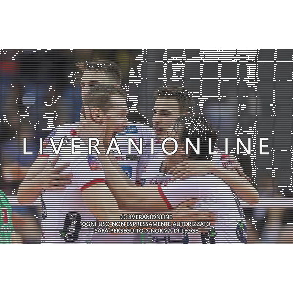 16.04.2016 KRAKOW SIATKOWKA MEZCZYZN LIGA MISTRZOW FINAL FOUR 2016 CHAMPIONS LEAGUE 2016 CEV DenizBank Volleyball Men Champions League Final Four season 2015/2016 MECZ POLFINALOWY Semifinal match MECZ TRENTINO DIATEC - CUCINE LUBE CIVITANOVA N/Z TINE URNAUT MITAR TZOURITS SIMONE GIANNELLI RADOSC EMOCJE FOT MACIEJ GOCLON / FOTONEWS / NEWSPIX.PL --- Newspix.pl AG ALDO LIVERANI SAS ONLY ITALY *** Local Caption *** www.newspix.pl mail us: info@newspix.pl call us: 0048 022 23 22 222 --- Polish Picture Agency by Ringier Axel Springer Poland