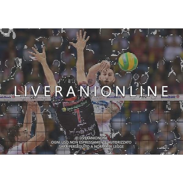 2016.04.16 Krakow Siatkowka mezczyzn Liga Mistrzow Final Four TRENTINO Diatec - Cucine Lube CIVITANOVA N/z GIANNELLI Simone VAN DE VOORDE Simon Foto Lukasz Laskowski / PressFocus 2016.04.16 Krakow Men volleyball 2016 CEV DenizBank Volleyball Champions League Final Four TRENTINO Diatec - Cucine Lube CIVITANOVA GIANNELLI Simone VAN DE VOORDE Simon Credit: Lukasz Laskowski / PressFocus AG ALDO LIVERANI SAS ONLY ITALY