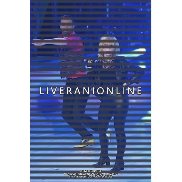 Trasmissione TV \' Ballando con le stelle \' - Roma 16.04.2016 Auditorium Rai - nella foto: Rita Pavone / Ph. Corradetti - Ag. Aldo Liverani sas/ AGENZIA ALDO LIVERANI SAS