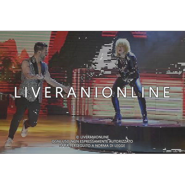 Trasmissione TV \' Ballando con le stelle \' - Roma 16.04.2016 Auditorium Rai - nella foto: Rita Pavone e Simone Di Pasquale / Ph. Corradetti - Ag. Aldo Liverani sas/ AGENZIA ALDO LIVERANI SAS