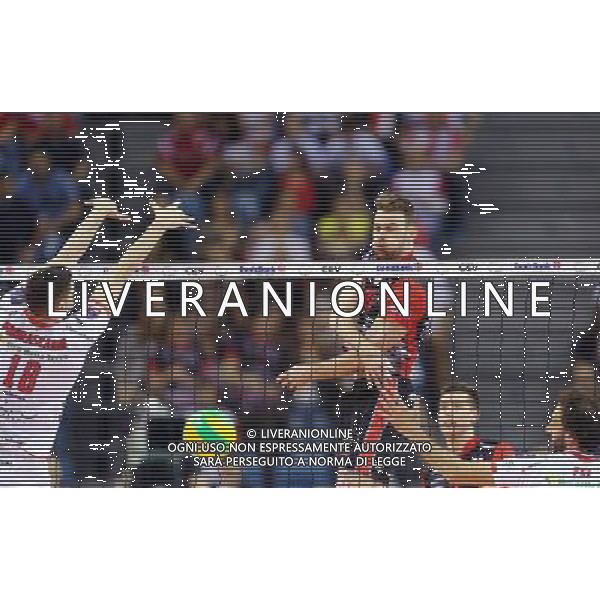 KRAKOW , TAURON ARENA 17.04.2016 SIATKOWKA MEZCZYZN CEV DENIZBANK LIGA MISTRZOW FINAL FOUR MECZ O 3 MIEJSCE ASSECO RESOVIA RZESZOW - CUCINE LUBE CIVITANOVA SEZON 2015 / 2016 NZ MARKO PODRASCANIN ( LUBE ) RUSSELL HOLMES ( ASSECO ) FOT MICHAL NOWAK / NEWSPIX.PL KRAKOW , TAURON ARENA 17.04.2016 VOLLEYBALL MEN\'S CEV DENIZBANK CHAMPIONS LEAGUE FINAL FOUR 3RD PLACE GAME ASSECO RESOVIA RZESZOW - CUCINE LUBE CIVITANOVA SEASON 2015 / 2016 MICHAL NOWAK / NEWSPIX.PL --- Newspix.pl AG ALDO LIVERANI SAS *** Local Caption *** www.newspix.pl mail us: info@newspix.pl call us: 0048 022 23 22 222 --- Polish Picture Agency by Ringier Axel Springer Poland