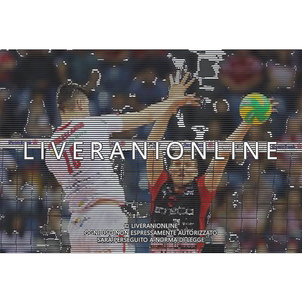 KRAKOW , TAURON ARENA 17.04.2016 SIATKOWKA MEZCZYZN CEV DENIZBANK LIGA MISTRZOW FINAL FOUR MECZ O 3 MIEJSCE ASSECO RESOVIA RZESZOW - CUCINE LUBE CIVITANOVA SEZON 2015 / 2016 NZ MARKO PODRASCANIN ( LUBE ) DMYTRO PASHYTSKYY ( ASSECO ) FOT MICHAL NOWAK / NEWSPIX.PL KRAKOW , TAURON ARENA 17.04.2016 VOLLEYBALL MEN\'S CEV DENIZBANK CHAMPIONS LEAGUE FINAL FOUR 3RD PLACE GAME ASSECO RESOVIA RZESZOW - CUCINE LUBE CIVITANOVA SEASON 2015 / 2016 MICHAL NOWAK / NEWSPIX.PL --- Newspix.pl AG ALDO LIVERANI SAS *** Local Caption *** www.newspix.pl mail us: info@newspix.pl call us: 0048 022 23 22 222 --- Polish Picture Agency by Ringier Axel Springer Poland