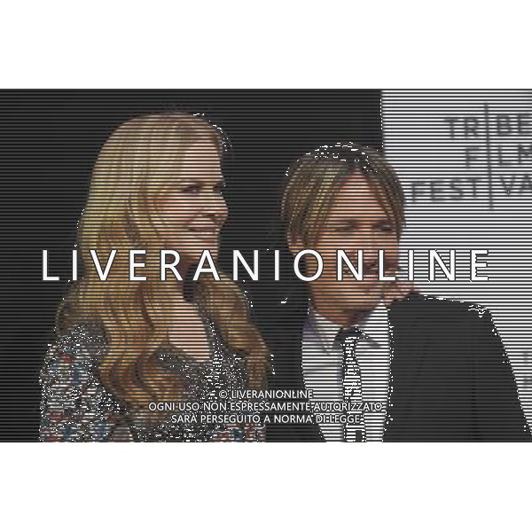 Nicole Kidman mit Ehemann Keith Urban bei der Premiere von \'The Family Fang\' auf dem Tribeca Film Festival 2016 im John Zuccotti Theater im BMCC Tribeca Performing Arts Center. New York, 16.04.2016 FOT. Future Image / NEWSPIX.PL UK AND GERMANY OUT !!! --- Newspix.pl AG ALDO LIVERANI SAS ONLY ITALY *** Local Caption *** www.newspix.pl mail us: info@newspix.pl call us: 0048 022 23 22 222 --- Polish Picture Agency by Ringier Axel Springer Poland