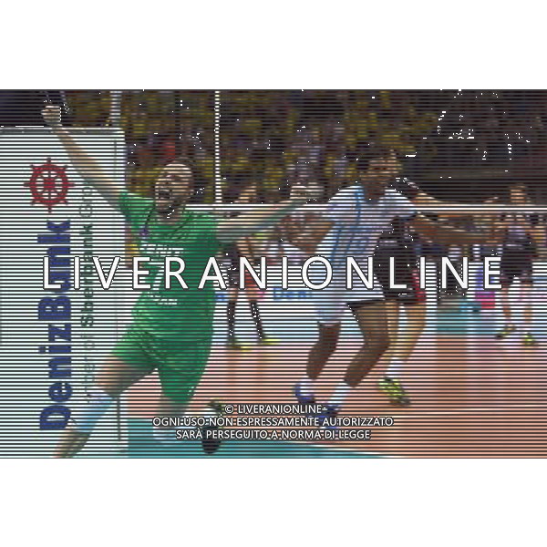 KRAKOW , TAURON ARENA 17.04.2016 SIATKOWKA MEZCZYZN CEV DENIZBANK LIGA MISTRZOW FINAL FOUR FINAL ZENIT KAZAN - TRENTINO DIATEC SEZON 2015 / 2016 NZ RADOSC ZWYCIESTWO CELEBRATION TEODOR SALPAROV ( ZENIT ) WILFREDO LEON ( ZENIT ) FOT MICHAL NOWAK / NEWSPIX.PL KRAKOW , TAURON ARENA 17.04.2016 VOLLEYBALL MEN\'S CEV DENIZBANK CHAMPIONS LEAGUE FINAL FOUR FINAL GAME ZENIT KAZAN - TRENTINO DIATEC SEASON 2015 / 2016 MICHAL NOWAK / NEWSPIX.PL --- Newspix.pl AG ALDO LIVERANI SAS *** Local Caption *** www.newspix.pl mail us: info@newspix.pl call us: 0048 022 23 22 222 --- Polish Picture Agency by Ringier Axel Springer Poland