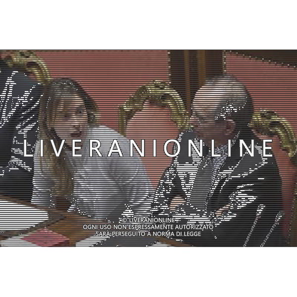 Mozione di sfiducia al governo Roma - 19.04.2016 - Palazzo Madama - nella foto: Maria Elena Boschi e Pier Carlo Padoan / Ph. Corradetti - Ag. Aldo Liverani Sas