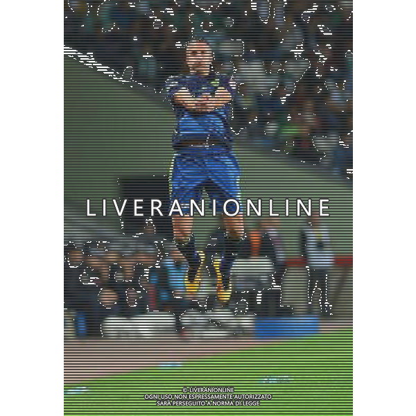 Ziraat Turkey Cup match between Konyaspor and Fenerbahce at Torku Arena in Konya , Turkey , April 20, 2016. Final Score: Konyaspor 0 - Fenerbahce 3 Pictured:: Robin van Persie of Fenerbahce. TURCJA PUCHAR TURCJI PILKA NOZNA SEZON 2015/2016 FOT.SESKIM PHOTO/NEWSPIX.PL POLAND, TURKEY, GERMANY, AUSTRIA AND UK OUT !!! --- Newspix.pl AG ALDO LIVERANI SAS