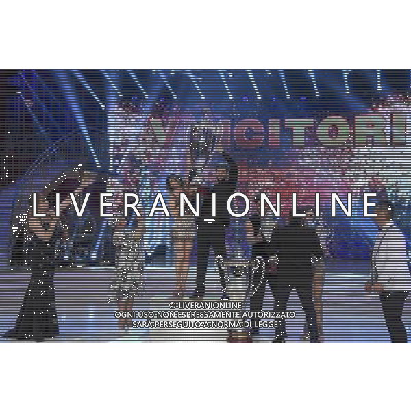 Finale della trasmissione TV \' Ballando con le stelle \' Roma - 23.04.2016 - Auditorium Rai - nella foto: Iago Garcia e Samanta Togni vincitori della edizione del 2016 / Ph. Corradetti - Ag. Aldo Liverani sas