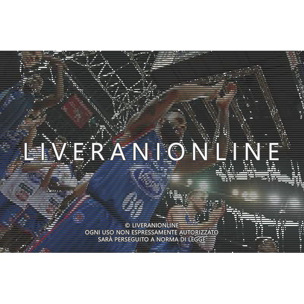 Lega Basket serie A, Consultinvest Pesaro vs Acqua Vitasnella Cant, 24/04/2016 nella foto: HODGE WALTER, ©CLAUDIO ZAMAGNI/AGENZIA ALDO LIVERANI S.A.S.