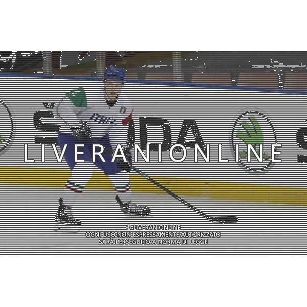 KATOWICE 2016.04.27 SPORT HOKEJ NA LODZIE MISTRZOSTWA SWIATA DYWIZJI 1A JAPONIA - WLOCHY NZ. JOACHIM RAMOSER ITA FOT. MICHAL CHWIEDUK / FOKUSMEDIA/NEWSPIX.PL KATOWICE 2016.04.27 SPORT ICE HOCKEY WORLD CHAMPIONSHIP DIVISION 1 GROUP A JAPAN - ITALY FOT. MICHAL CHWIEDUK / FOKUSMEDIA --- Newspix.pl AG ALDO LIVERANI SAS *** Local Caption *** www.newspix.pl mail us: info@newspix.pl call us: 0048 022 23 22 222 --- Polish Picture Agency by Ringier Axel Springer Poland