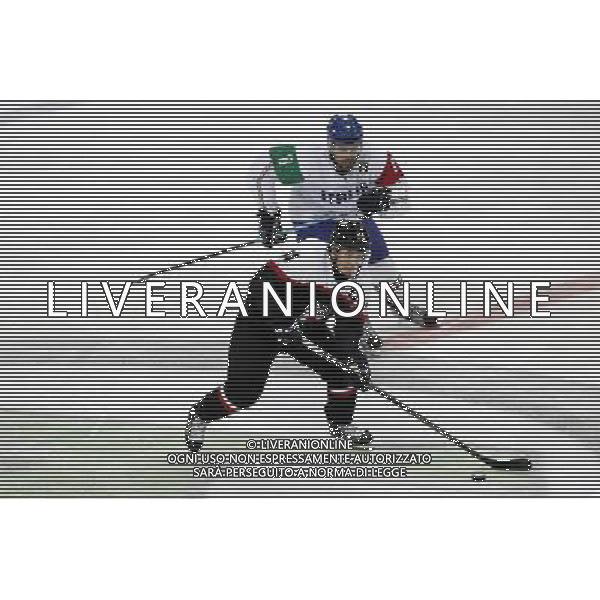 KATOWICE 2016.04.27 SPORT HOKEJ NA LODZIE MISTRZOSTWA SWIATA DYWIZJI 1A JAPONIA - WLOCHY NZ. GO TANAKA JPN MARCO INSAM ITA FOT. MICHAL CHWIEDUK / FOKUSMEDIA/NEWSPIX.PL KATOWICE 2016.04.27 SPORT ICE HOCKEY WORLD CHAMPIONSHIP DIVISION 1 GROUP A JAPAN - ITALY FOT. MICHAL CHWIEDUK / FOKUSMEDIA --- Newspix.pl AG ALDO LIVERANI SAS *** Local Caption *** www.newspix.pl mail us: info@newspix.pl call us: 0048 022 23 22 222 --- Polish Picture Agency by Ringier Axel Springer Poland