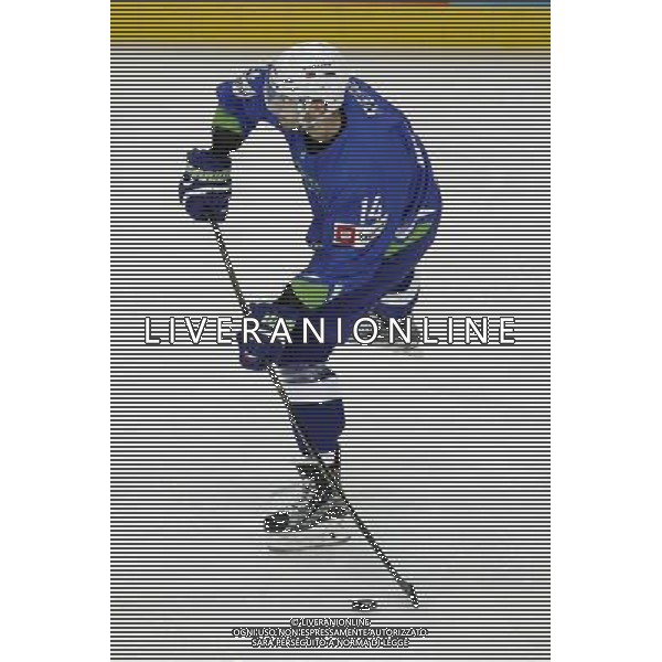 KATOWICE 2016.04.27 SPORT HOKEJ NA LODZIE MISTRZOSTWA SWIATA DYWIZJI 1A SLOWENIA - KOREA NZ. JURIJ REPE SLO FOT. MICHAL CHWIEDUK / FOKUSMEDIA/NEWSPIX.PL KATOWICE 2016.04.27 SPORT ICE HOCKEY WORLD CHAMPIONSHIP DIVISION 1 GROUP A SLOVENIA - KOREA FOT. MICHAL CHWIEDUK / FOKUSMEDIA --- Newspix.pl AG ALDO LIVERANI SAS *** Local Caption *** www.newspix.pl mail us: info@newspix.pl call us: 0048 022 23 22 222 --- Polish Picture Agency by Ringier Axel Springer Poland