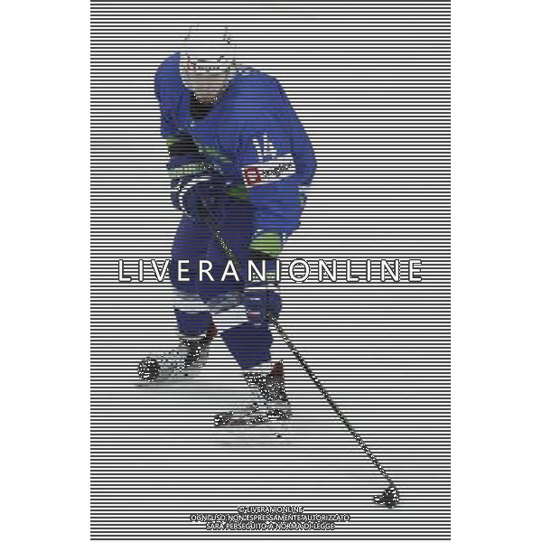 KATOWICE 2016.04.27 SPORT HOKEJ NA LODZIE MISTRZOSTWA SWIATA DYWIZJI 1A SLOWENIA - KOREA NZ. JURIJ REPE SLO FOT. MICHAL CHWIEDUK / FOKUSMEDIA/NEWSPIX.PL KATOWICE 2016.04.27 SPORT ICE HOCKEY WORLD CHAMPIONSHIP DIVISION 1 GROUP A SLOVENIA - KOREA FOT. MICHAL CHWIEDUK / FOKUSMEDIA --- Newspix.pl AG ALDO LIVERANI SAS *** Local Caption *** www.newspix.pl mail us: info@newspix.pl call us: 0048 022 23 22 222 --- Polish Picture Agency by Ringier Axel Springer Poland