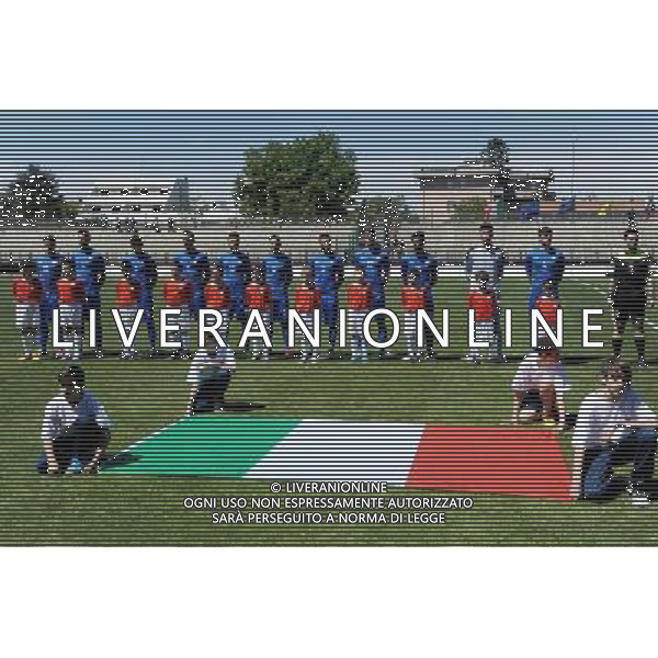 Legnano (MI) 27-04-2016 Stadio Giovanni Mari Amichevole Nazionale Under 20 Italia vs Danimarca nella foto squadra schierata per l\'inno nazionale foto Roberto Garavaglia - ag. Aldo Liverani sas