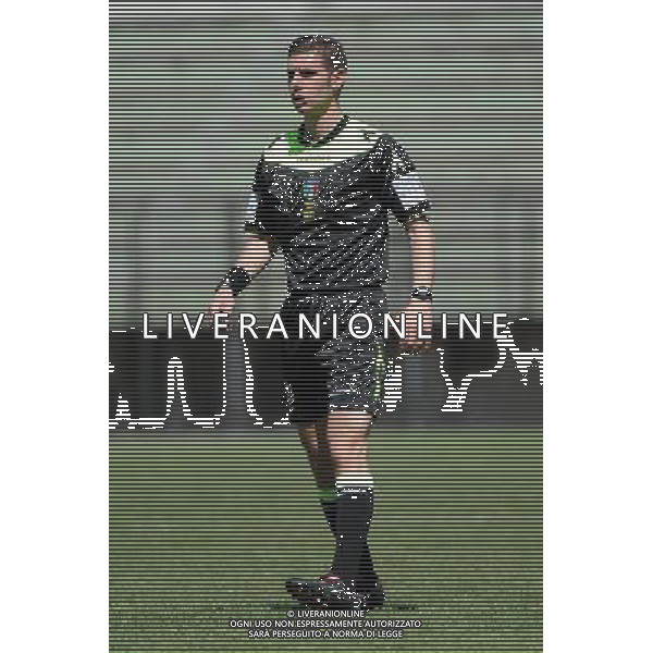 Legnano (MI) 27-04-2016 Stadio Giovanni Mari Amichevole Nazionale Under 20 Italia vs Danimarca nella foto l\'arbitro Pierantonio Perotti di Legnano (MI) foto Roberto Garavaglia - ag. Aldo Liverani sas