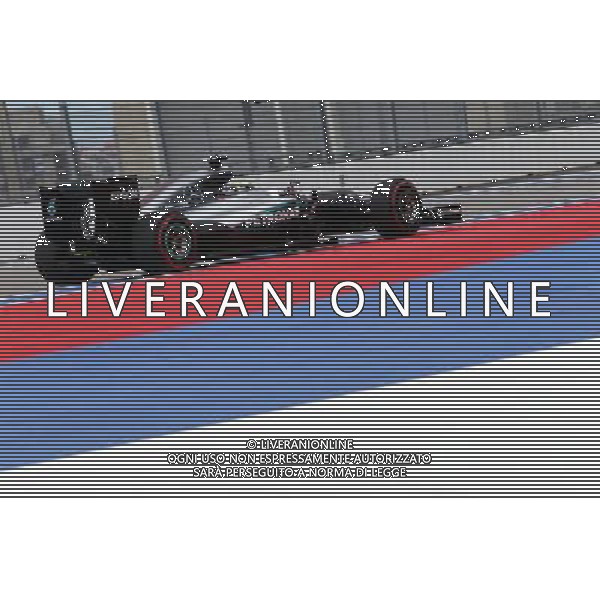 Lewis Hamilton (GBR) Mercedes AMG F1 W07 Hybrid. 29.10.2016. Formula 1 World Championship, Rd 4, Russian Grand Prix, Sochi Autodrom, Sochi, Russia, Practice Day. - www.xpbimages.com, EMail: requests@xpbimages.com - copy of publication required for printed pictures. Every used picture is fee-liable. Â© Copyright: Moy / XPB Images/Agenzia Aldo Liverani s.a.s./ONLY ITALY/EDITORIAL USE ONLY