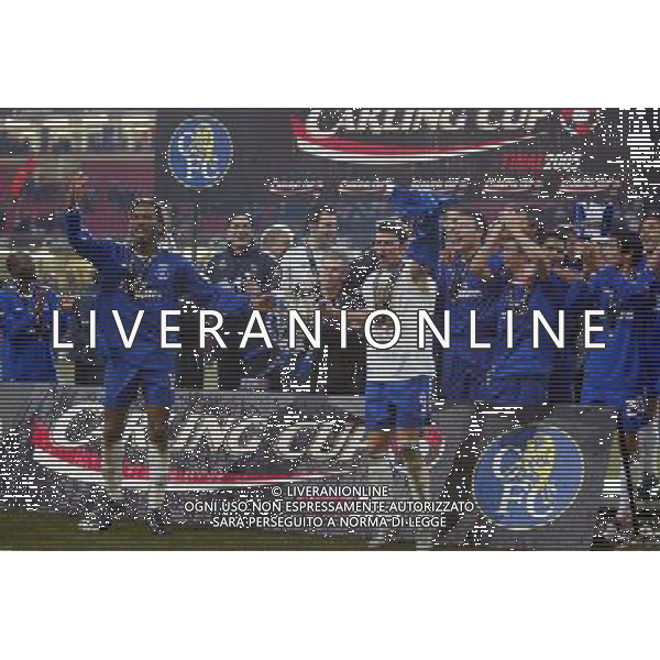 Chelsea celebrates the Cup Chelsea - Liverpool Carling Cup Final Millennium Stadium - Cardiff Date 27.02.05 FOTO MARCELLO POZZETTI-AGENZIA ALDO LIVERANI S A S 