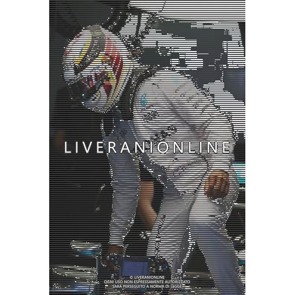 Lewis Hamilton (GBR) Mercedes AMG F1 W07 Hybrid. 29.10.2016. Formula 1 World Championship, Rd 4, Russian Grand Prix, Sochi Autodrom, Sochi, Russia, Practice Day. - www.xpbimages.com, EMail: requests@xpbimages.com - copy of publication required for printed pictures. Every used picture is fee-liable. Â© Copyright: Batchelor / XPB Images/Agenzia Aldo Liverani s.a.s./ONLY ITALY/EDITORIAL USE ONLY