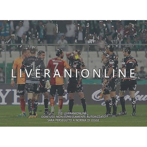Turkey sportoto superlig soccer match between Bursaspor and Galatasaray at Timsah Arena in Bursa , Turkey , on April 29 , 2016. Final Score : Bursaspor 1 - Galatasaray 1 Pictured: Referee Firat Aydinus and Lukas Podolski of Galatasaray. LIGA TURECKA PILKA NOZNA SEZON 2015/2016 FOT.SESKIM PHOTO/NEWSPIX.PL POLAND, TURKEY, GERMANY, AUSTRIA AND UK OUT !!! --- Newspix.pl/ AGENZIA ALDO LIVERANI SAS - ITALY ONLY EDITORIAL USE ONLY