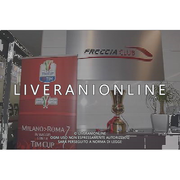 Arrivo della Tim Cup a Roma - Roma 02.05.2016 Stazione Termini - nella foto: La Tim Cup esposta nel Frecccia Club / Ph. Corradetti - Ag. Aldo Liverani Sas/ AGENZIA ALDO LIVERANI SAS