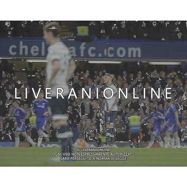 Tottenham Hotspur\'s Toby Alderweireld dejected as Chelsea\'s Eden Hazard scores his sides second goal to make the score 2-2 Photographer Ashley Western/CameraSport Football - Barclays Premiership - Chelsea v Tottenham Hotspur - Monday 2nd May 2016 - Stamford Bridge - London © CameraSport - 43 Linden Ave. Countesthorpe. Leicester. England. LE8 5PG - Tel: +44 (0) 116 277 4147 - admin@camerasport.com - www.camerasport.com AG ALDO LIVERANI SAS ONLY ITALY