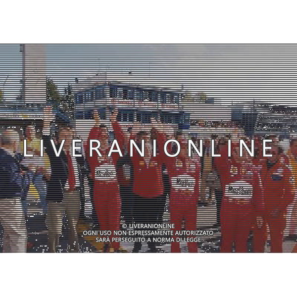 CAMPIONATO 2001 RETROSPETTIVA MICHAEL SCHUMACHER PILOTA NELLA FOTO MICHAEL SCHUMACHER CON LUCA CORERO DI MONTEZEMOLO JEAN TODT E BARRICHELLO RUBEN AG ALDO LIVERANI SAS