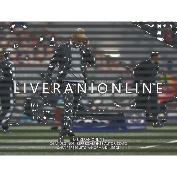 firo Fu§ball, Fussball, 03.05.2016 Uefa Champions League, CL Saison 2015/2016 Halbfinale, RŸckspiel FCB FC Bayern MŸnchen Muenchen - Atletico Madrid 2:1 EnttŠuschung enttŠuscht Enttaeuschung enttaeuscht unzufrieden, FCB Trainer Coach Pep Guardiola, ganze figur, ganzer Kšrper, Koerper $worldrights Es gelten unsere AGB, einsehbar auf www.firosportphoto.de copyright by firo sportphoto: Coesfelder Str.207 48249 DŸlmen www.firosportphoto.de mail@firosportphoto.de (V o l k s b a n k B o c h u m - W i t t e n ) IBAN DE68 4306 0129 0341 1171 00 Tel:Ê 02594 - 9916004 Fax:Ê02594 - 9916005 AG ALDO LIVERANI SAS ONLY ITALY